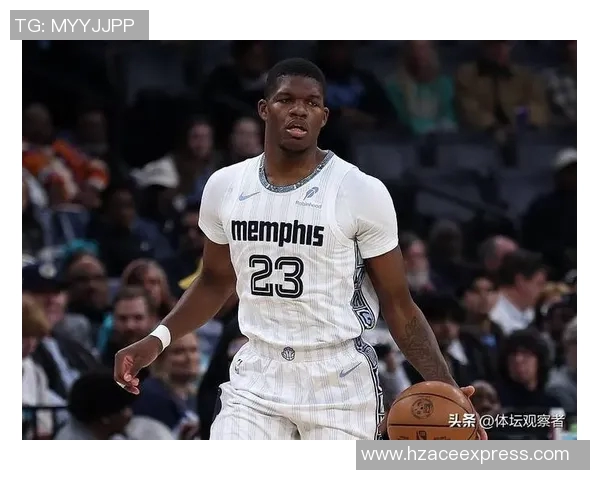 灰熊vs快船首发名单：哈登带伤出战，携手小卡PK莫兰特